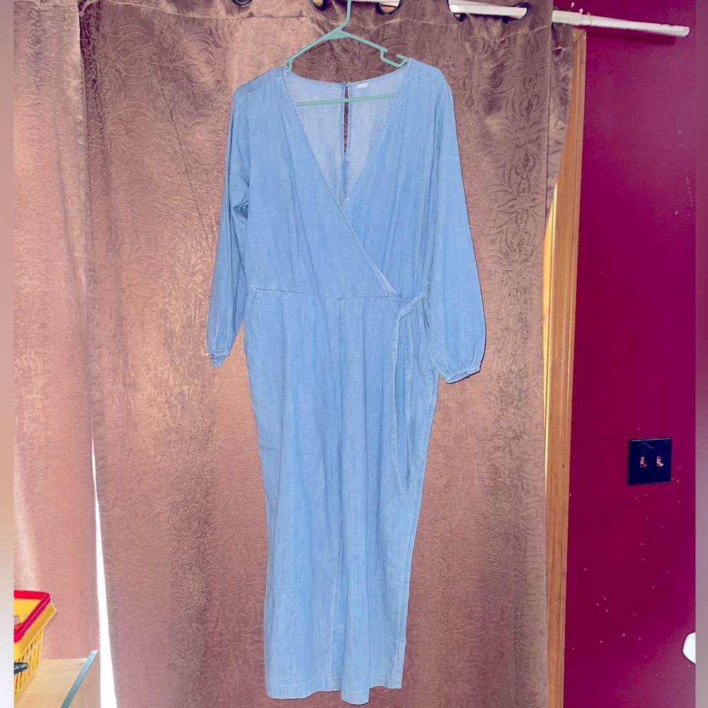 Jean jumper with tie waist